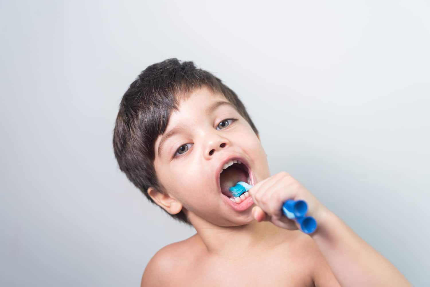 Sparkling Smiles 101: Dental Tips for Keeping Kids' Teeth Happy and
